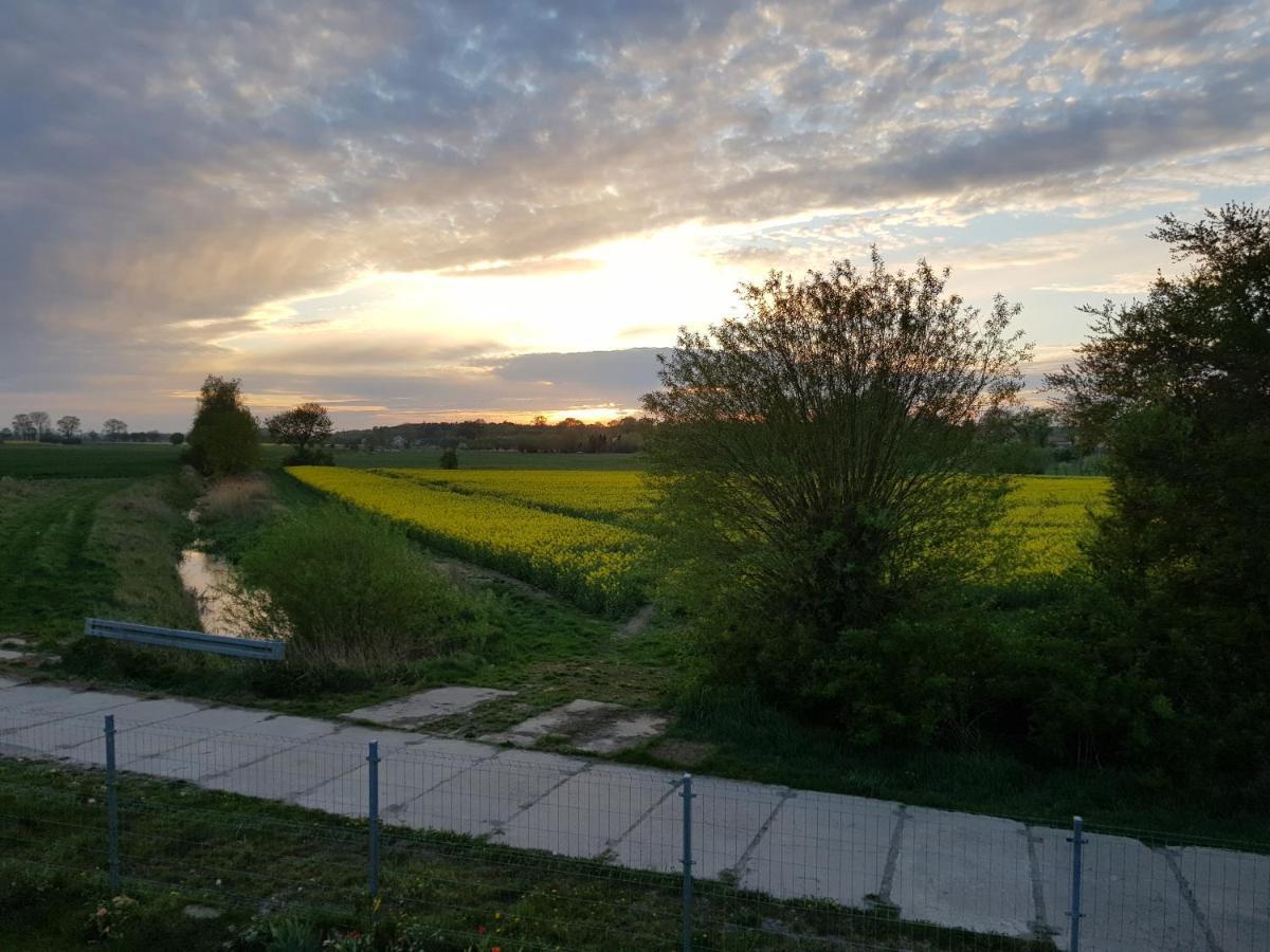 Stara Kuznia Apartman Sztutowo Kültér fotó